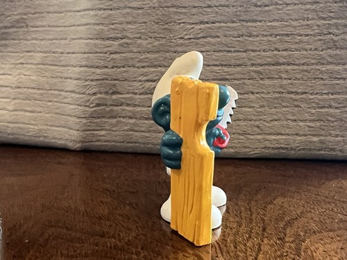 Smurfs Figure 1980 W Germany Smurf Schleich Peyo PVC Figurine Woodwork CARPENTER - Picture 3 of 7