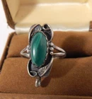Vintage Native American Navajo  Sterling Silver 925 Malachite Ring Size 7 loop