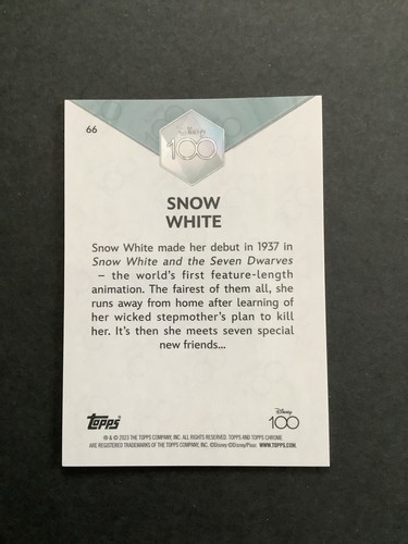2023 Topps Chrome Disney 100 Snow White #66 Purple Refractor /299 Color Match - Picture 4 of 4