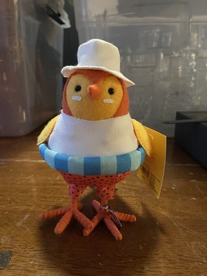 Target 2022 Spritz Sun Squad Featherly Friends Summer Bird Tanner Pool Floaty