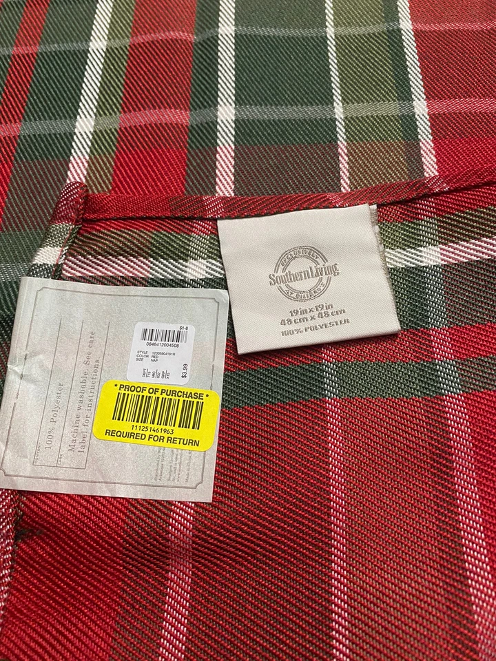 NWT Southern Living Christmas Tartan Plaid Napkins Exclusively Dillards Set Of 5 - Image 4 of 4