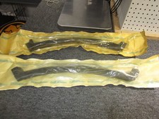 8496 Corvette Targa Top Roof Weather Strip Seals Gm Nos Ncrs 22112053 2054