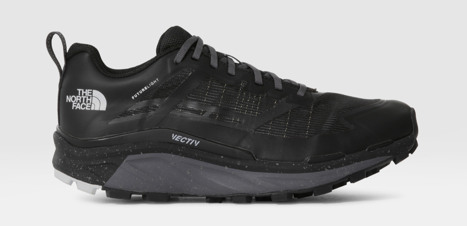 Entrenadores reflectantes para mujer The North Face Vectiv Infinite Futurelight/NUEVOS EN CAJA/negros