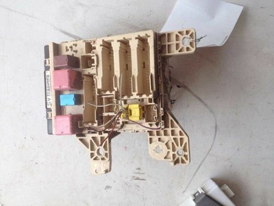 08 09 10 TOYOTA SIENNA FUSE BOX ENGINE 83670 | eBay