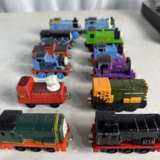 thomas the train Die Cast And Wood Lot Of 12