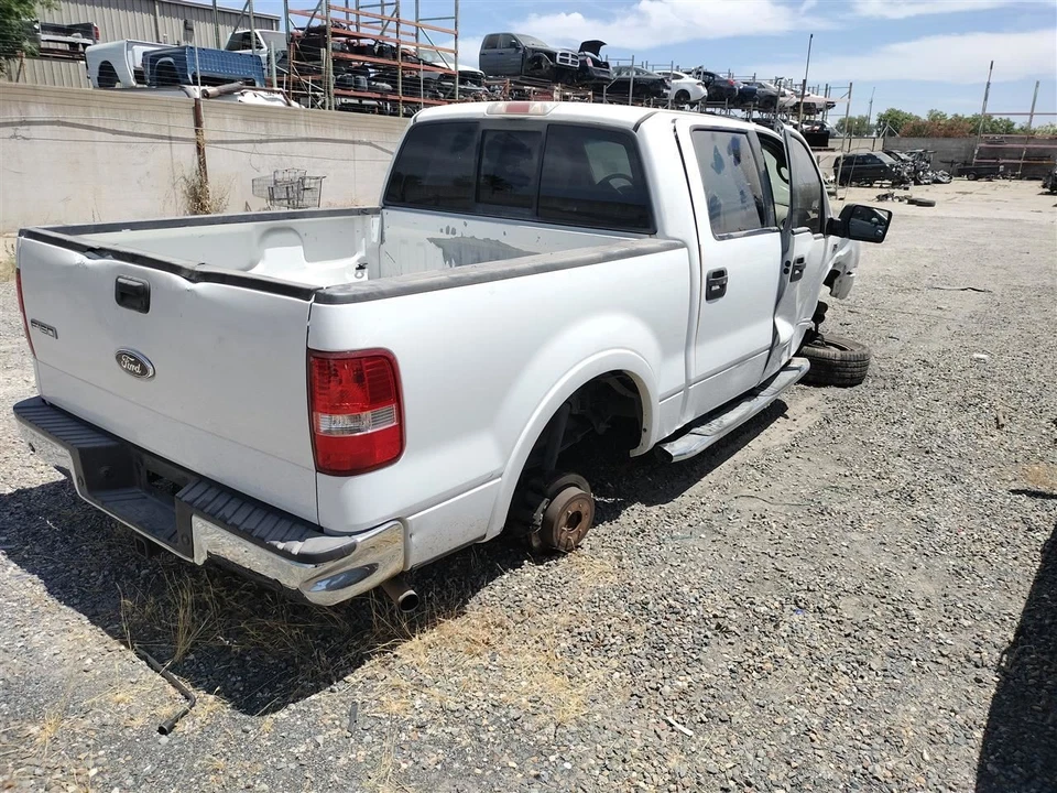 TRANSMISSION OIL COOLER 6L3Z7A095B 2006 FORD F150 Foto 3 de 4