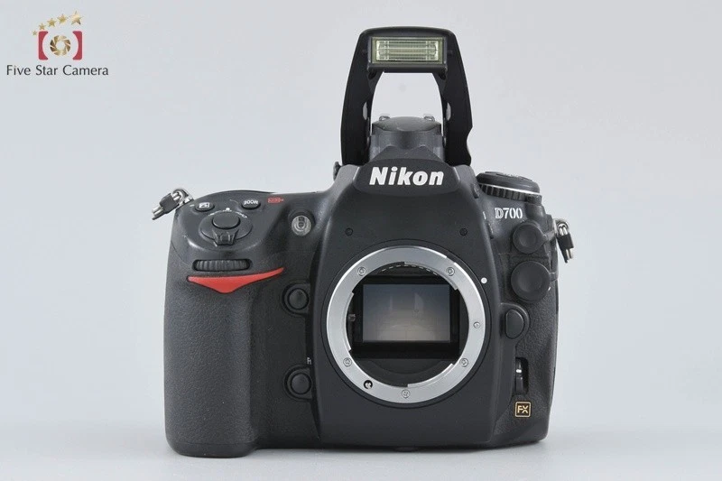 Nikon D700 12.1 MP Digtal SLR Camera Body [Very Good] - Image 4 of 4