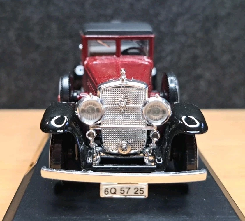 ATLAS, Véhicule Miniature, CADILLAC V 16 de 1931, Ech : 1/43. - Photo 3/4