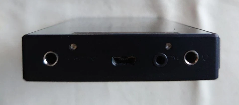 FiiO X5 3rd Black Portable Digital Audio player High Resolution DAP  USED - Image 4 of 4