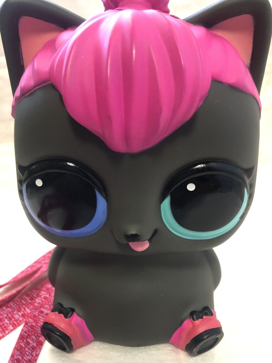 LOL Surprise,Biggie Pet Pink Spicy Kitty, 7” Tall Coin Bank, Backpack