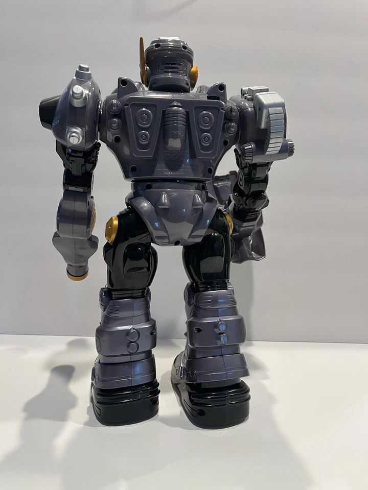 Boneco de ação HAP-P-KID Toy Group Transformers Megazord som e movimento. Testado. - Imagem 2 de 3