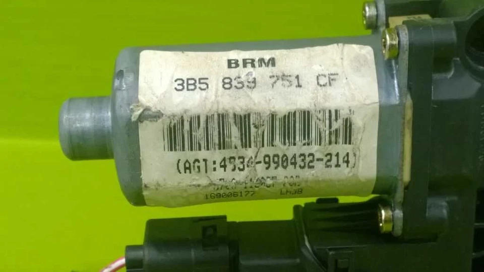 00 VOLKSWAGON PASSAT 2.8 AT DRIVER MOTOR VENTANA ELÉCTRICA TRASERA IZQUIERDA OEM 1025-18 Foto 3 de 3