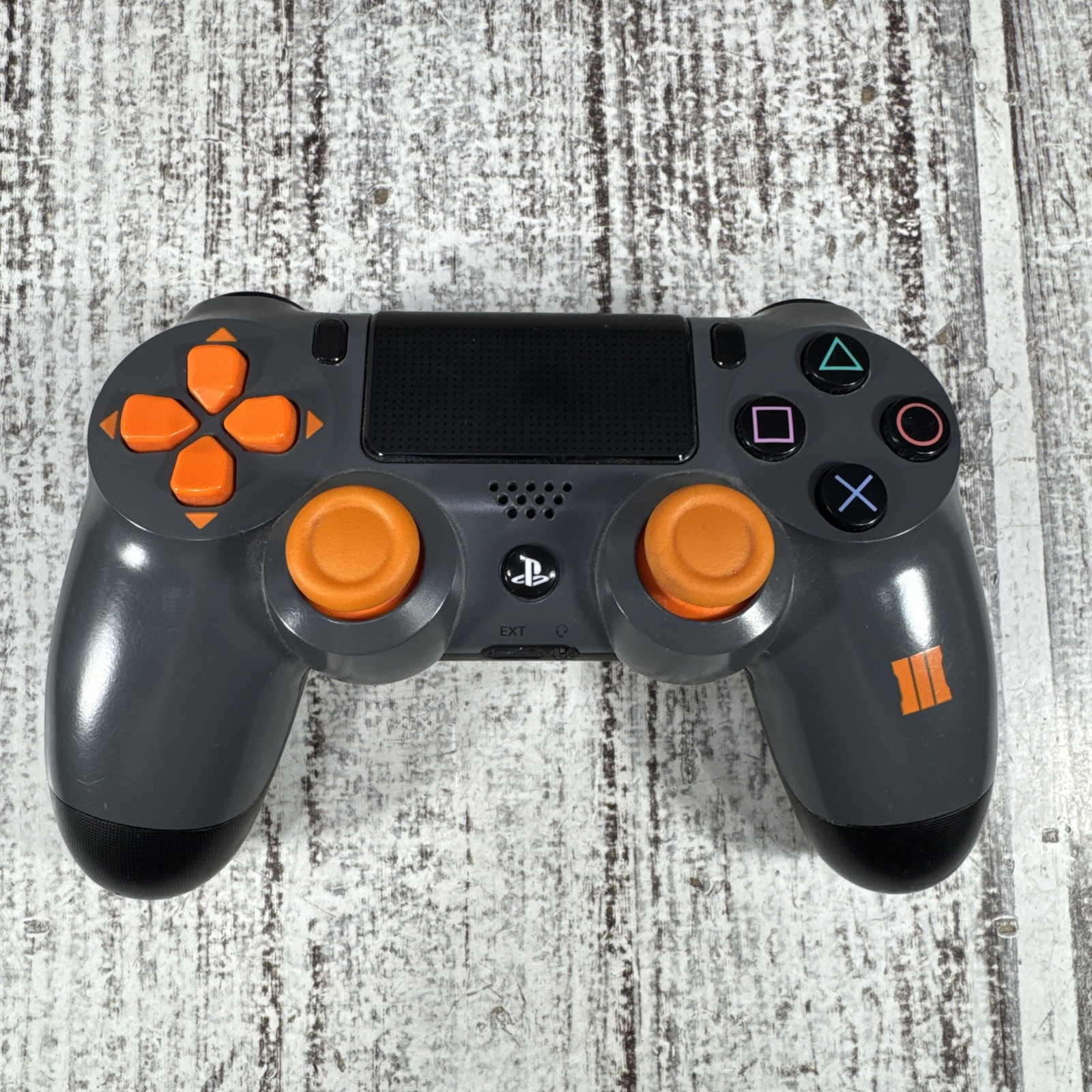 Sony Playstation 4 Controller - Call of Duty: Black Ops 3 Limited Edition Tested