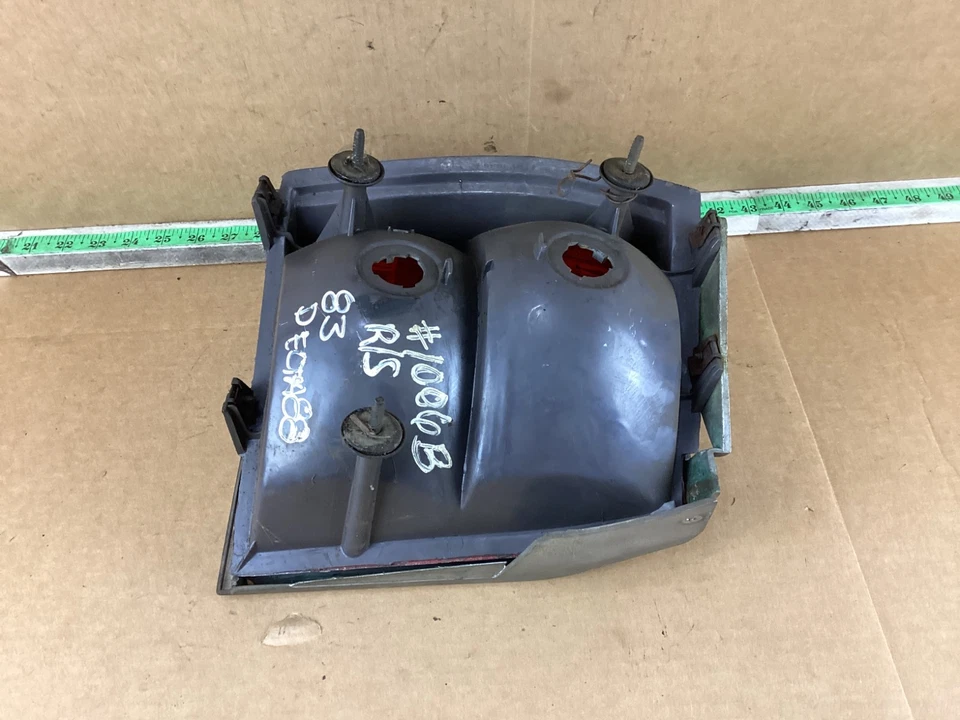 1981-1983 Oldsmobile Delta 88 Rear Right Passenger Side Tail Light Assembly OEM - Image 4 of 4