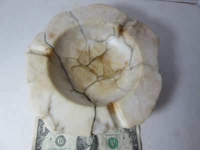 1970's vintage alabaster marble hippy Italian Italy ashtray 4 lb 5 oz 8.5'' acros