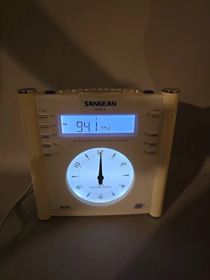 Sangean RCR-3 FM AM Tuning Atomic Clock Radio Human Wake System Tested And Works - Image 2 of 4