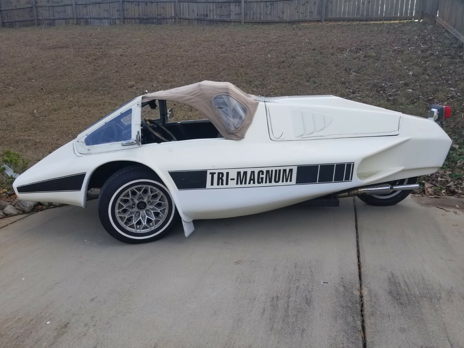 1981 Replica/Kit Makes  1981 Robert Q. Riley TRI-MAGNUM convertable