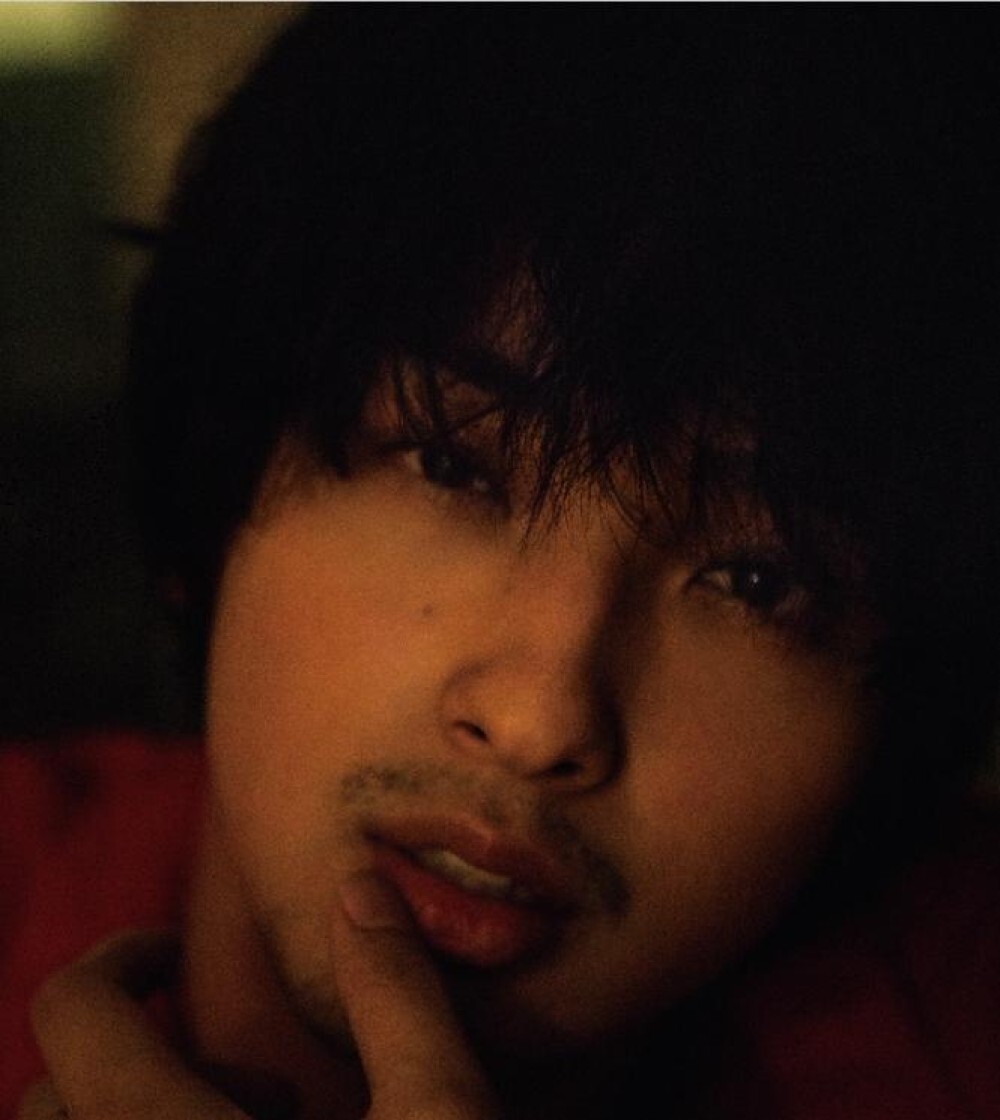 Yokohama Ryusei 2nd photo book “Ryurei” (KADOKAWA) form JP Yokohama Ryusei 2nd photo book “Ryurei” (KADOKAWA) form JP
