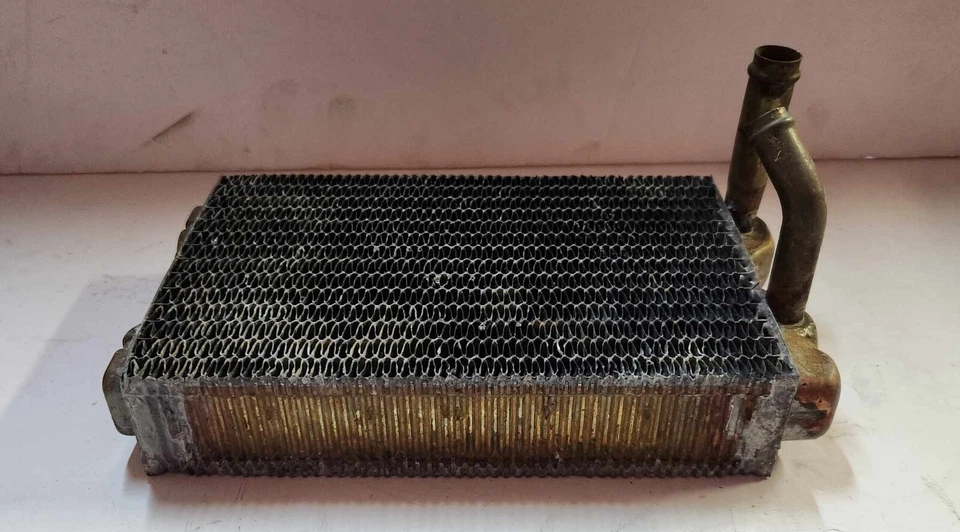 Núcleo de calefacción Stant para Buick Chevrolet Oldsmobile Pontiac 1968-72 sin aire acondicionado Foto 2 de 3