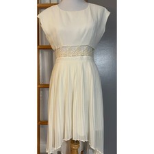 Kimchi Blue High Low Pleated Dress Sz 4 Lace Waist Deep V-Back Cream Off-White