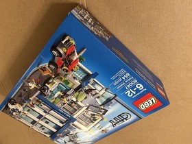 LEGO CITY: Police Station (60047)-Brand New In Factory Sealed Box