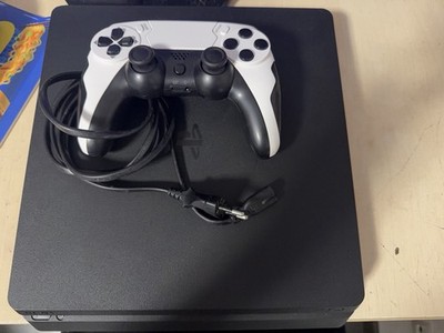Sony PlayStation 4 Slim Schwarz mit Controller.Fifa20,the division,deathStanding