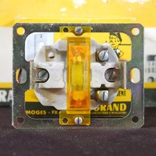 Voyant Legrand modèle Chambord référence 87129 Neuf d'ancien stock NOS