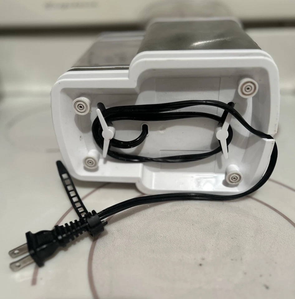 Molinillo de café automático Cuisinart modelo DBM-8 sin tapa blanco 11x5” Foto 4 de 4