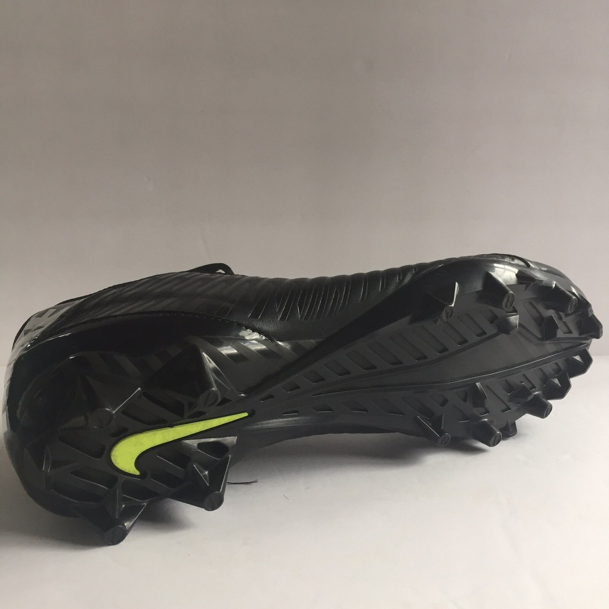 nike v strike football cleats