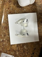 Apple AirPods Pro 1st generation w. Lightning Charging Case - White SR