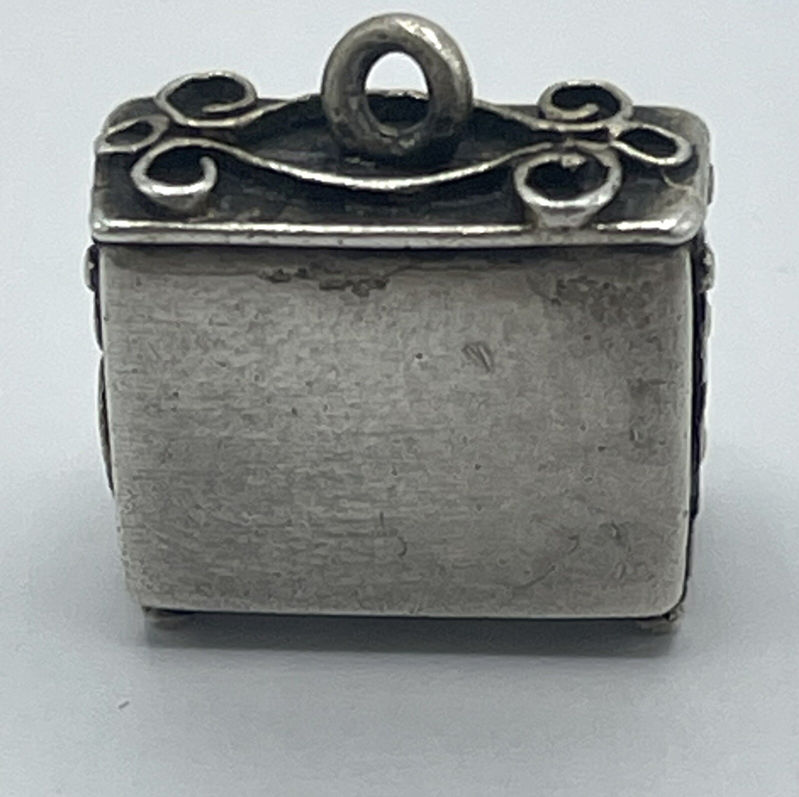 Picture 4 of 10