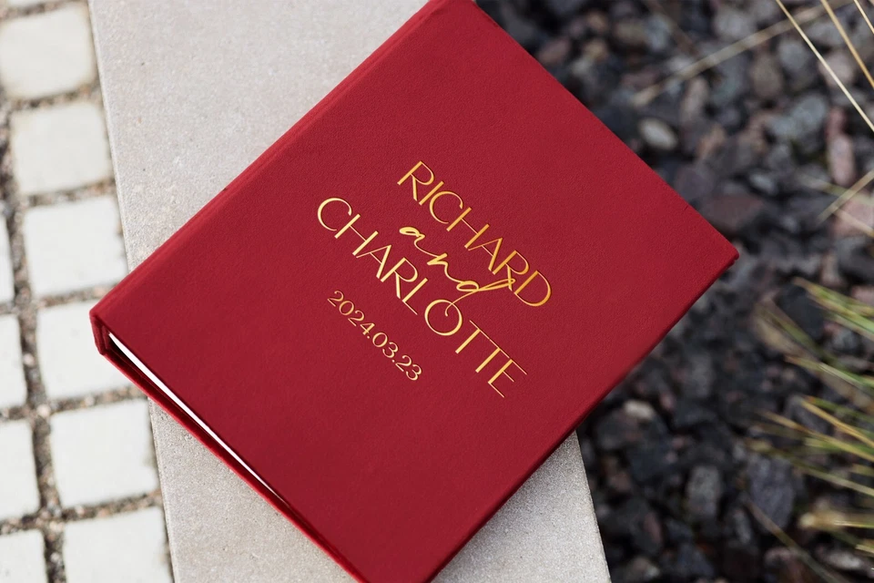 Wedding photo album with names, guest book with pockets for instant pictures - Image 3 of 4