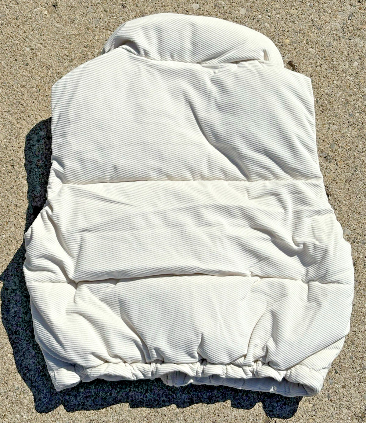 Hollister Womens Cropped Corduroy Vest XS Light Beige Quilted Zip NWT Layering