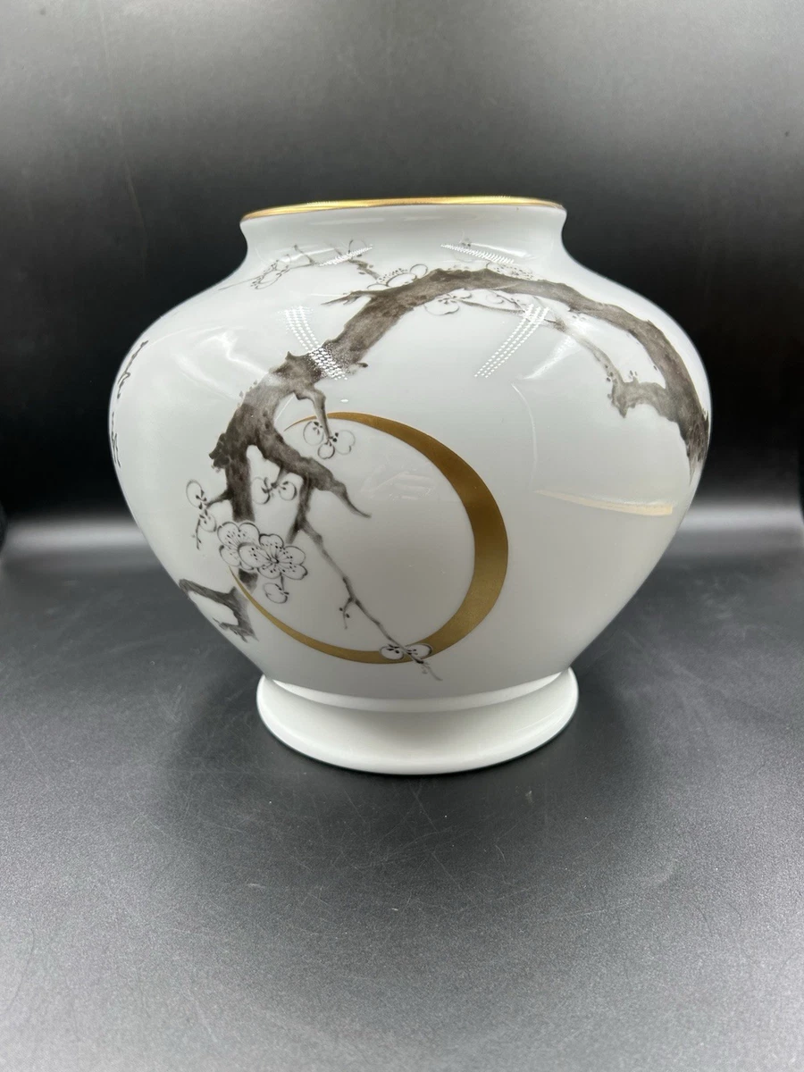 Okura In Collectible Japanese Vases & Jars (1900-Now) for sale | eBay