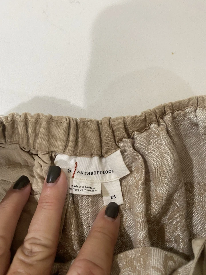 女式 L By Anthropologie 亚麻提花开花短裤 — 第 3/3 张图片