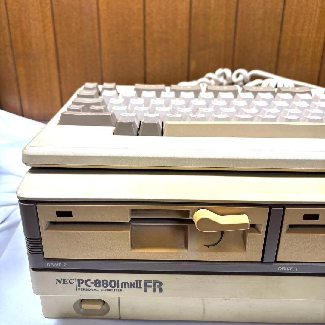Vintage NEC PC-8801mkII FR Retro Computer Main Unit & Keyboard