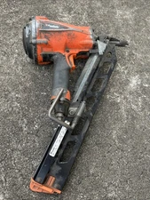 Paslode PowerMaster Plus 30 Degree Pneumatic Framing Strip Nailer F350-S