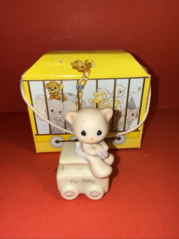 Precious Moments “May Your Birthday Be Warm” Bear Train Figurine 1985 #15938