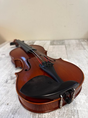 Eastman Strings Model: 80 Strobel Series 4/4 Violin W/ Case & Bow (45021-059) - Picture 4 of 15