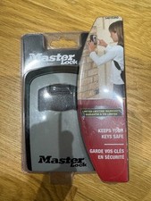 Master Lock 5401EURD Medium Key Safe with Combination Lock