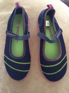 speedo mary jane water shoes