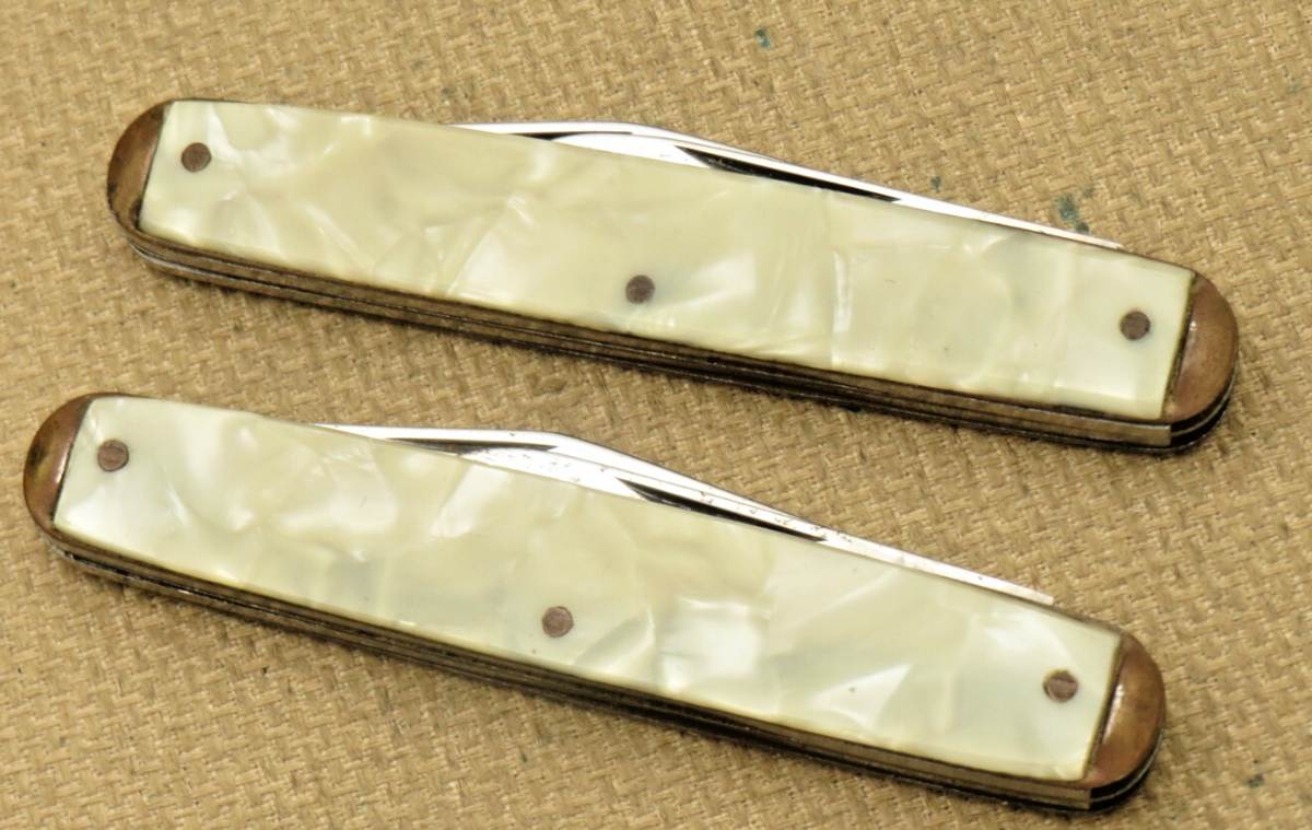 Antique Vintage ROYAL BRAND Small Jack Knives - Made by Utica