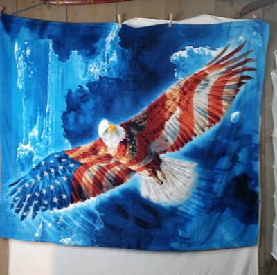 Unkle Jerrys T's Soft  Fleece Throw Blanket 60'' x 50'' Patriotic American Eagle