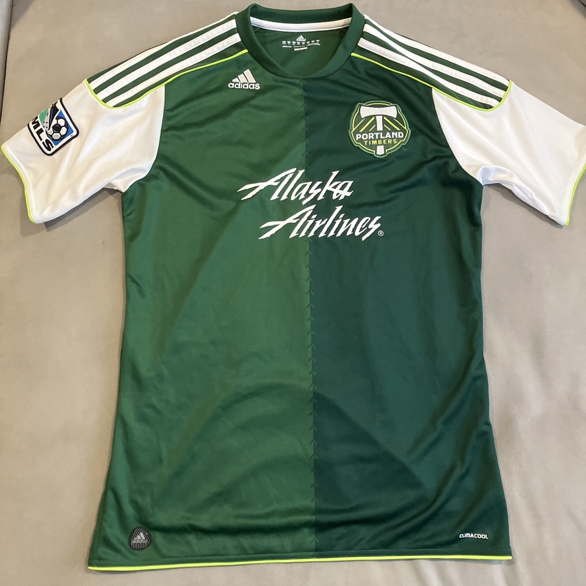 ADIDAS - PORTLAND TIMBERS - 2012/2013 HOME SOCCER JERSEY