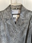 Vintage Womens Liz Claiborne grey reptile leather coat size Small — photo 2