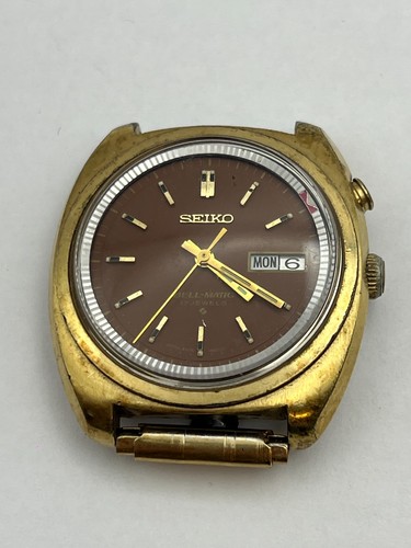 Seiko Bellmatic watch 4006-6037 Running - Sold As Is.