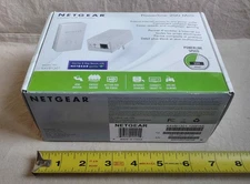 Netgear Powerline 200 Mini Internet Extender Model XAVB1301
