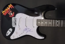 SUM 41 SIGNED GUITAR DEREK WHIBLEY ALL KILLER NO FILLER CD LP PHOTO PROOF COA