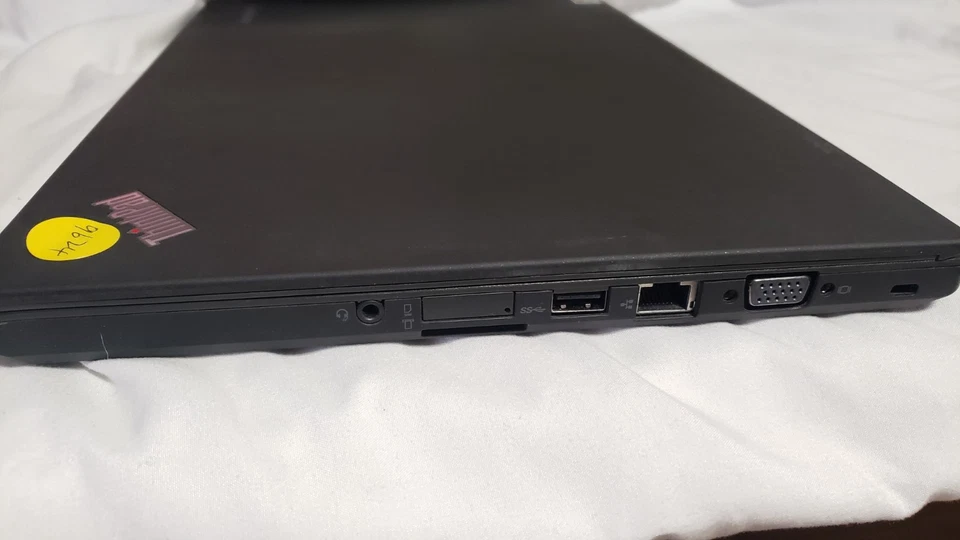 Lenovo ThinkPad T440 14" (500GB HDD, Intel Core i5-4300U, 1.90GHz, 8GB) Laptop - Image 3 of 4