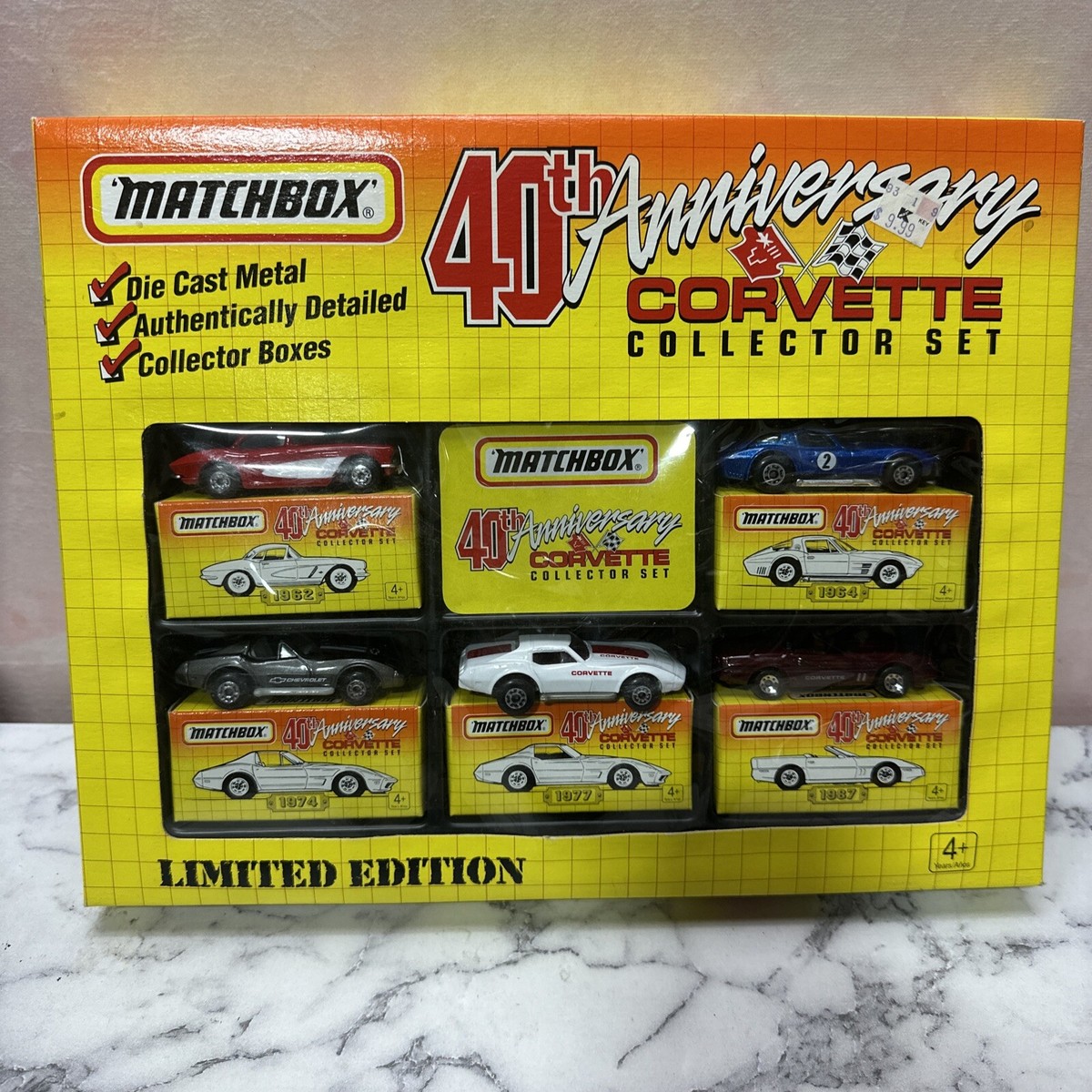 MATCHBOX 40th Anniversary CORVETTE Collector Set - 5 Cars